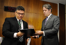 CÃ¢mara recebe denÃºncia de Janot contra o presidente Temer