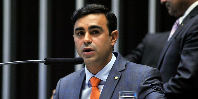 Entrega da Medalha do M&eacute;rito Legislativo 2016. Dep. Felipe Bornier (PROS-RJ)