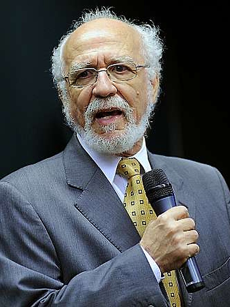 Audi&ecirc;ncia p&uacute;blica sobre a operacionaliza&ccedil;&atilde;o e gerenciamento do Projeto de Integra&ccedil;&atilde;o do Rio S&atilde;o Francisco com as Bacias Hidrogr&aacute;ficas do Nordeste Setentrional. Superintendente de Opera&ccedil;&atilde;o e Contratos de Transmiss&atilde;o de Energia da Chesf, Jo&atilde;o Henrique de Ara&uacute;jo F. Neto