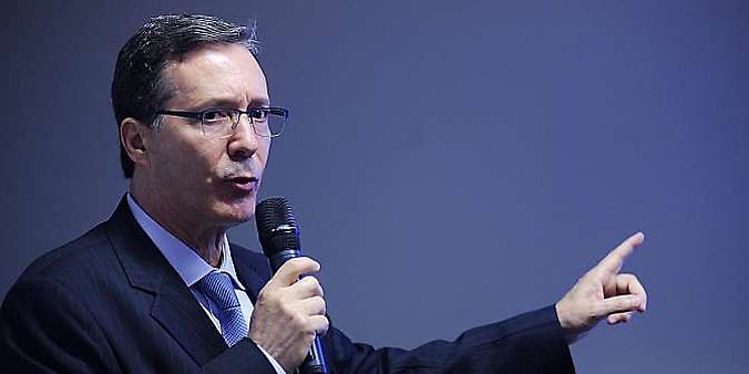 Audi&ecirc;ncia p&uacute;blica da Sub-Relatoria para investiga&ccedil;&atilde;o de irregularidades na opera&ccedil;&atilde;o da Companhia Sete Brasil e na venda de ativos da PETROBRAS na &Aacute;frica, mais a recupera&ccedil;&atilde;o de ativos. Presidente da Sete Brasil Participa&ccedil;&otilde;es S/A, Luiz Eduardo Guimar&atilde;es Carneiro