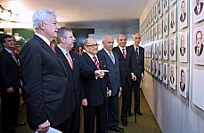 Câmara reinaugura Galeria dos Presidentes 