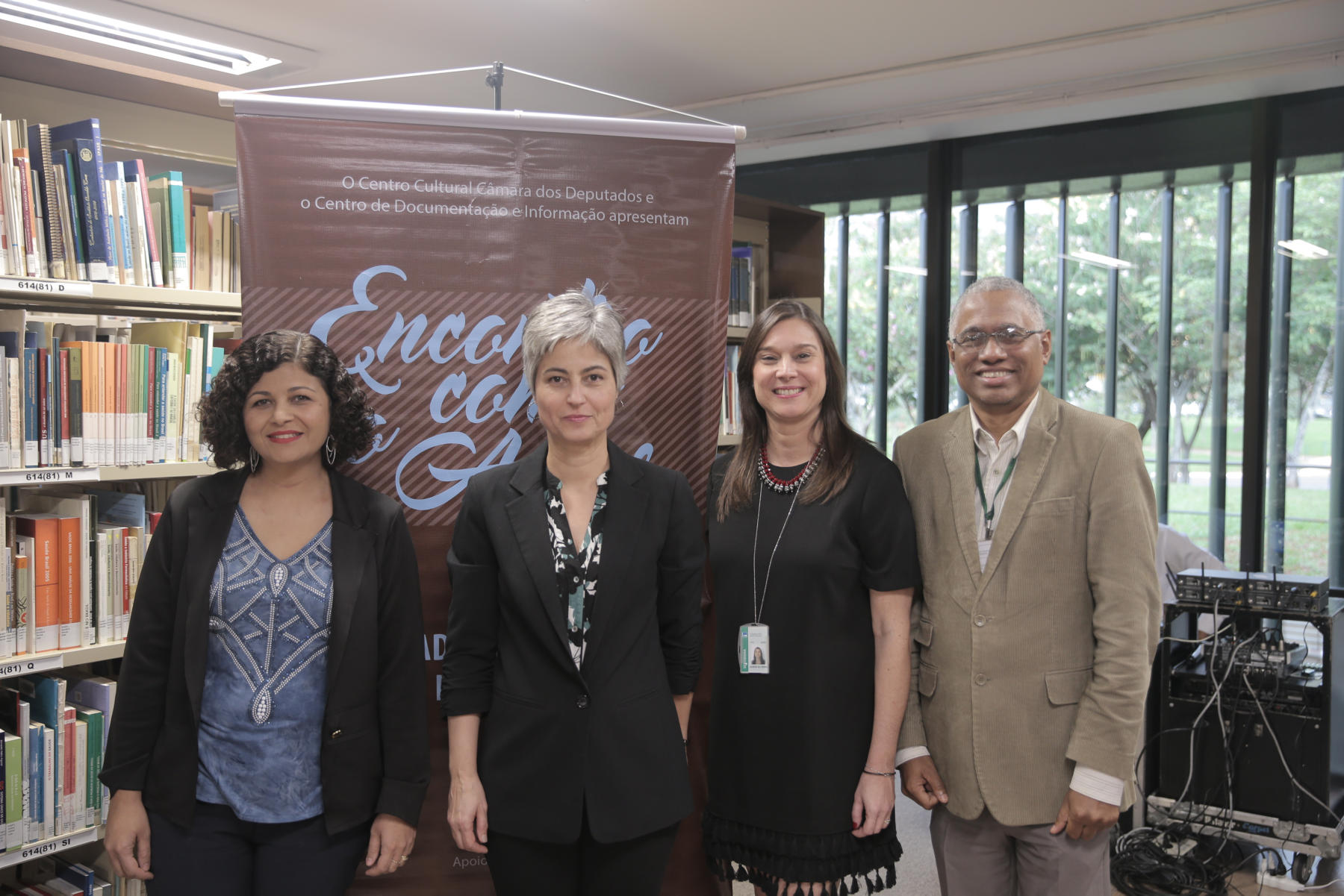 Maria Amélia Elói, Teresa Cristina de Novaes Marques, Janice silveira e Jair Francelino.