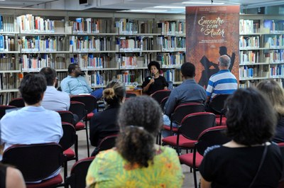 Público no Encontro com o Autor