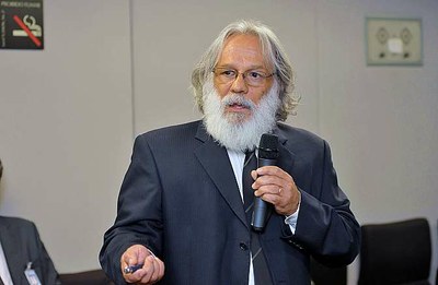 Prof. Paulo Salles