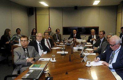 Debate sobre transferência de gene do café