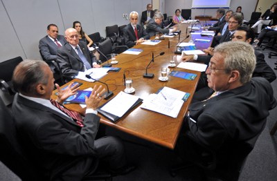 Mesa da 2ª Reunião do CAEAT em 2011 Mesa da 2ª Reunião do CAEAT em 2011