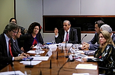 4ª reunião de 2012