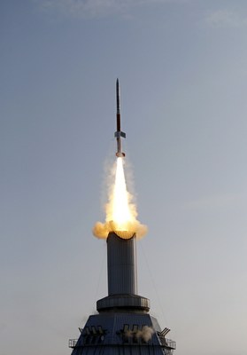 Imagem lançamento foguete Programa Espacial Brasileiro