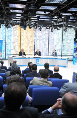 Mesa de abertura do seminário