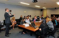 Transporte público urbano é tema de debate