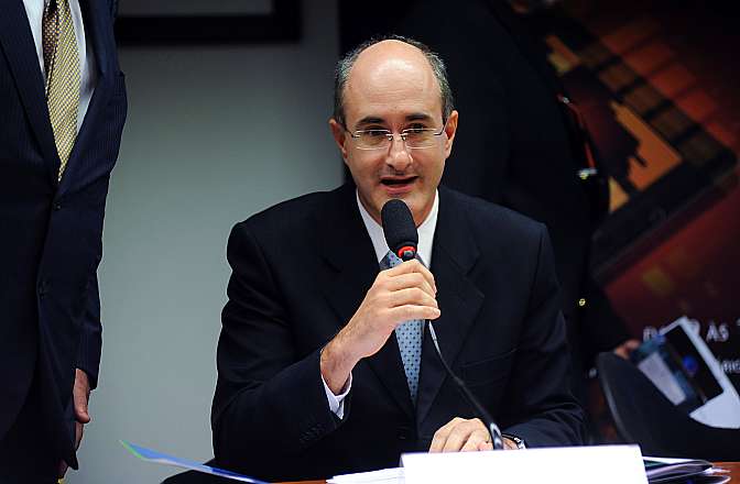 Consultor Legislativo Marcos Pineschi