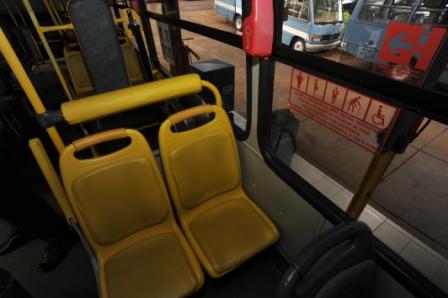 Foto 7 - Ônibus acessível da Câmara dos Deputados