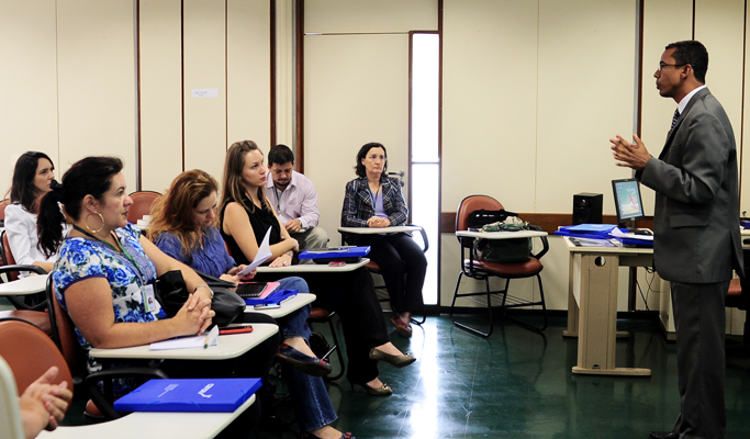 Servidores cursam Atualização em Legislação Ambiental