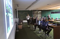 Imagens em 3-D fizeram sucesso entre os presentes