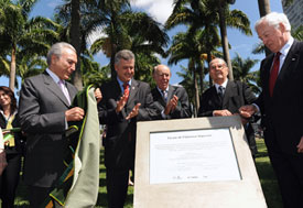 Presidente Temer descerrou placa do Fórum de Palmeiras Imperiais