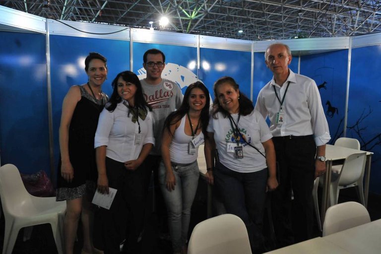 Equipe da Câmara dos Deputados na Semana Nacional de ciência e Tecnologia 2012