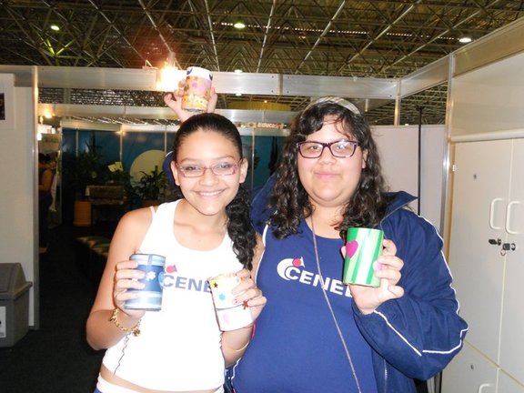 "Porta-Lápis Criativo" - Oficina de Reciclagem promovida pelo EcoCâmara