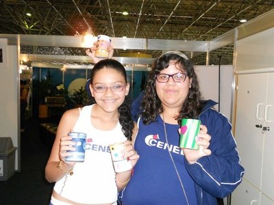 "Porta-Lápis Criativo" - Oficina de Reciclagem promovida pelo EcoCâmara