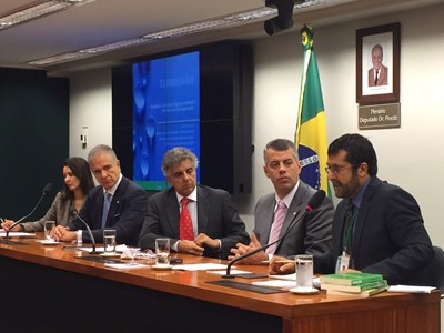 Mesa Redonda