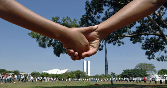 Sucupira abraço 570