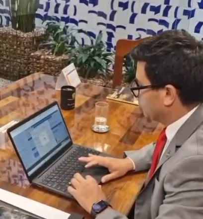 Primeiro-Secretário da Câmara, Deputado Carlos Veras, anuncia novas regras de acesso à Casa