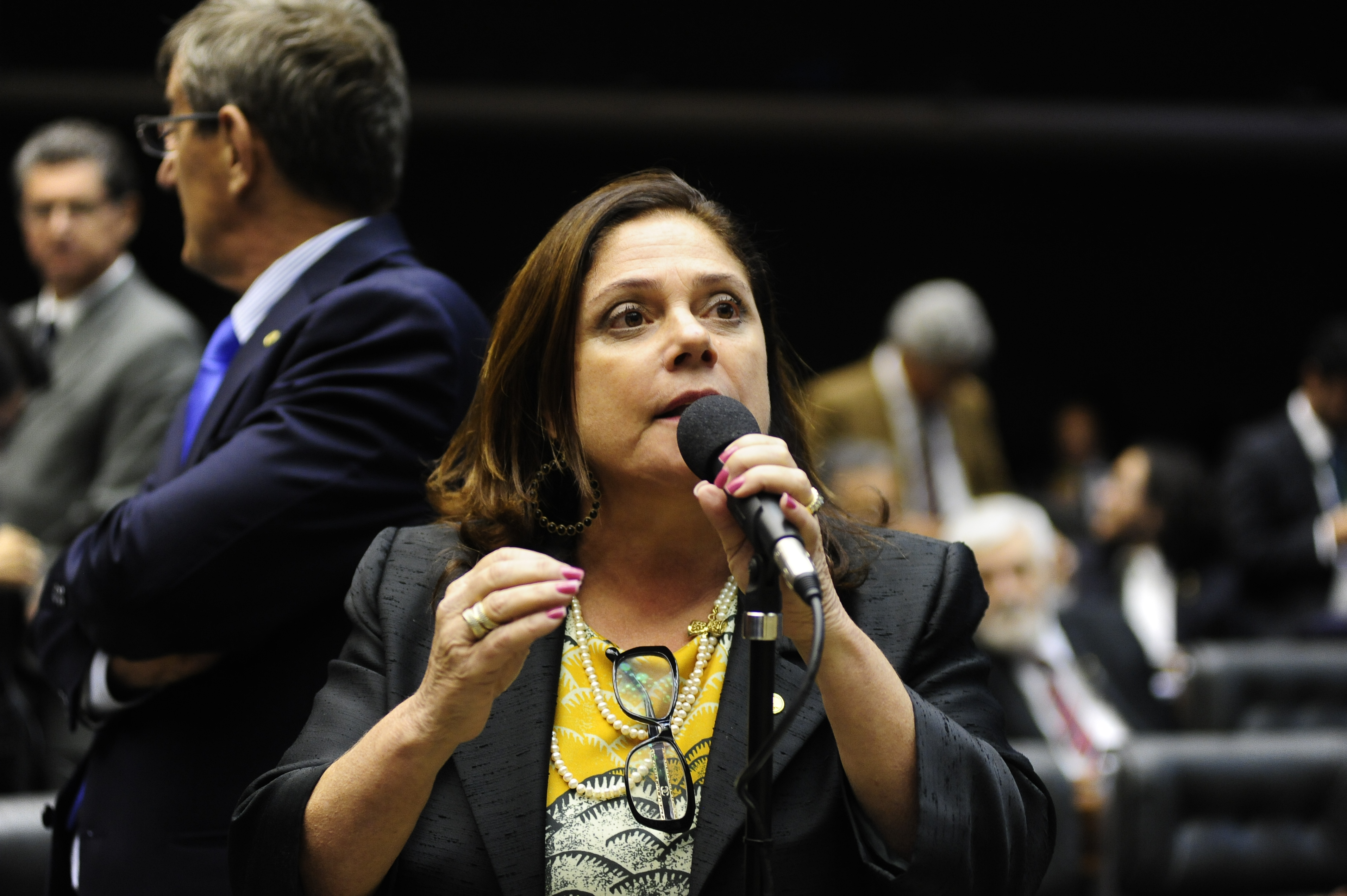 Soraya Santos: É preciso reafirmar a necessidade de adequação dos mamógrafos para as portadoras de deficiência