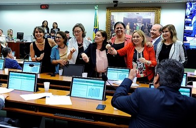 Foto CCj_mulheres.jpg