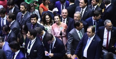 Deputada Professora Dorinha assume Secretaria da Mulher da Câmara dos Deputados