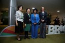Bancadas femininas da Câmara e do Senado coordenam reunião entre parlamentares do BRICS