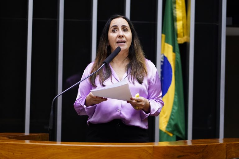 Câmara aprova projeto que regulamenta telessaúde