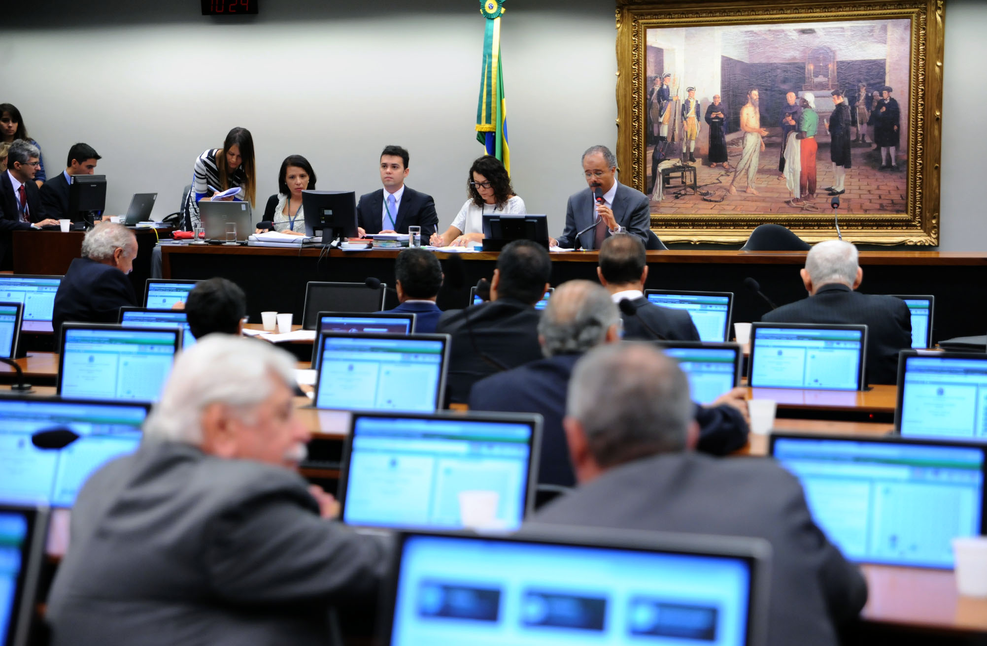 CCJC aprova série de projetos de interesse da Bancada Feminina, em comemoração ao Mês da Mulher