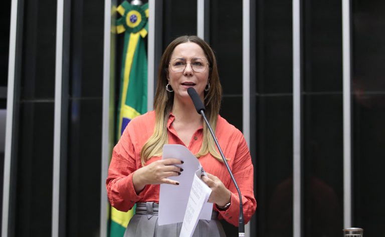 Comissão aprova projeto que obriga a União a providenciar mamógrafos para cidades com mais de 180 mil habitantes