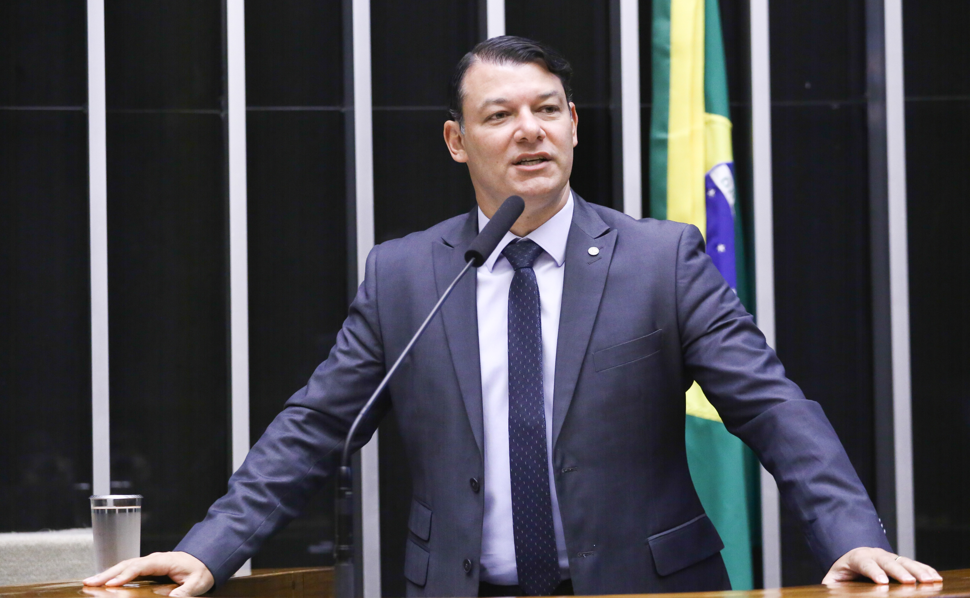 Comissão aprova projeto que restringe acareações em crimes cometidos com violência contra a mulher