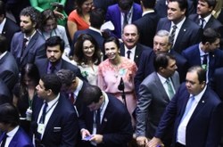 Deputada Professora Dorinha assume Secretaria da Mulher da Câmara dos Deputados