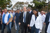 Deputada Rosangela Gomes leva ministro da Saúde ao Hospital da Posse para anunciar a entrega de equipamentos