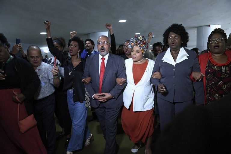 Deputadas assumem coordenação de Frente Parlamentar Mista Antirracismo