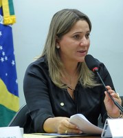 Em missão oficial, Dulce Miranda vai a seminário sobre a primeira infância nos Estados Unidos