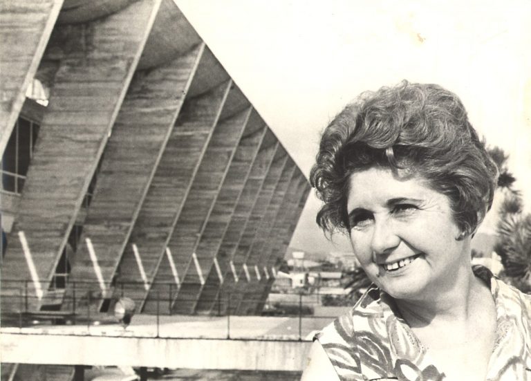 Lei reconhece engenheira Carmen Portinho como patrona do urbanismo no Brasil 