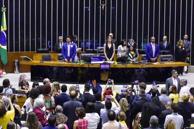 Ministros reiteram compromisso de desvendar mandantes da execução de Marielle Franco 