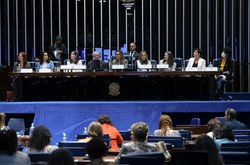 Seminário destaca prevenção e uso de tecnologias na proteção às mulheres  