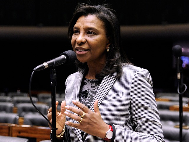 Senado aprova regras para coibir violência política contra a mulher 