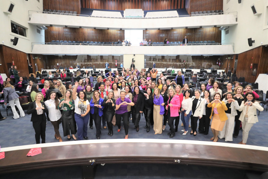 Soraya Santos participa de Encontro de Procuradoras da Mulher no Paraná