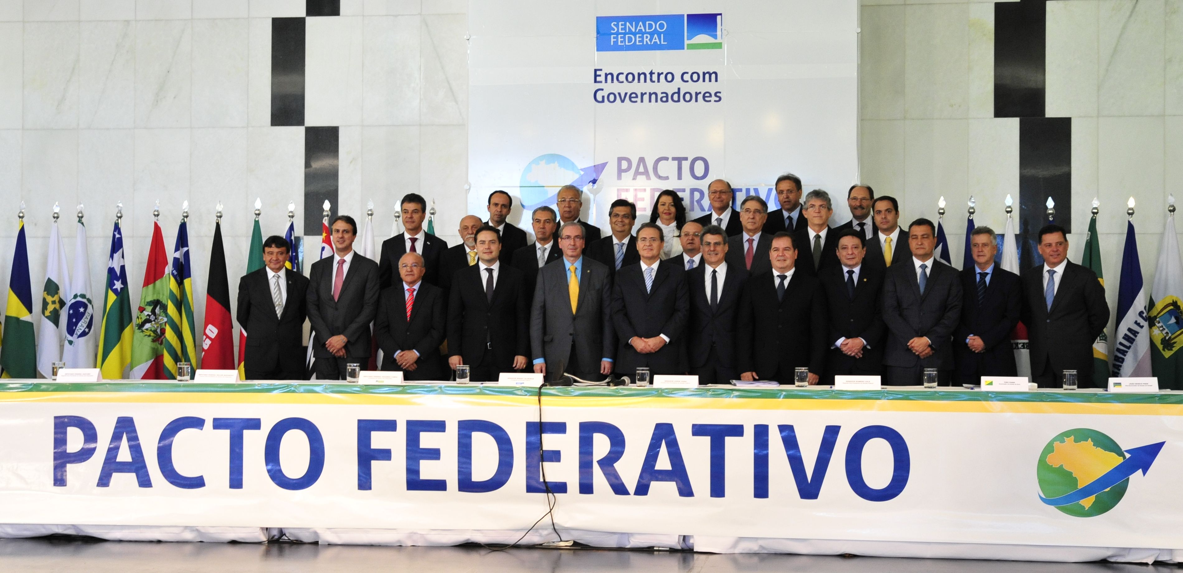 Cunha critica repasse de novos encargos a estados e municípios