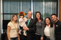 Cunha declara apoio a projeto que reprime infanticídio indígena