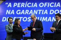 Eduardo Cunha elogia debate sobre autonomia da perícia criminal