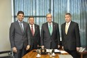 Cunha recebe cumprimentos de embaixador da Ucrânia