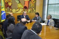 Cunha recebe prefeitos do Maranhão que pedem análise do novo código de mineração