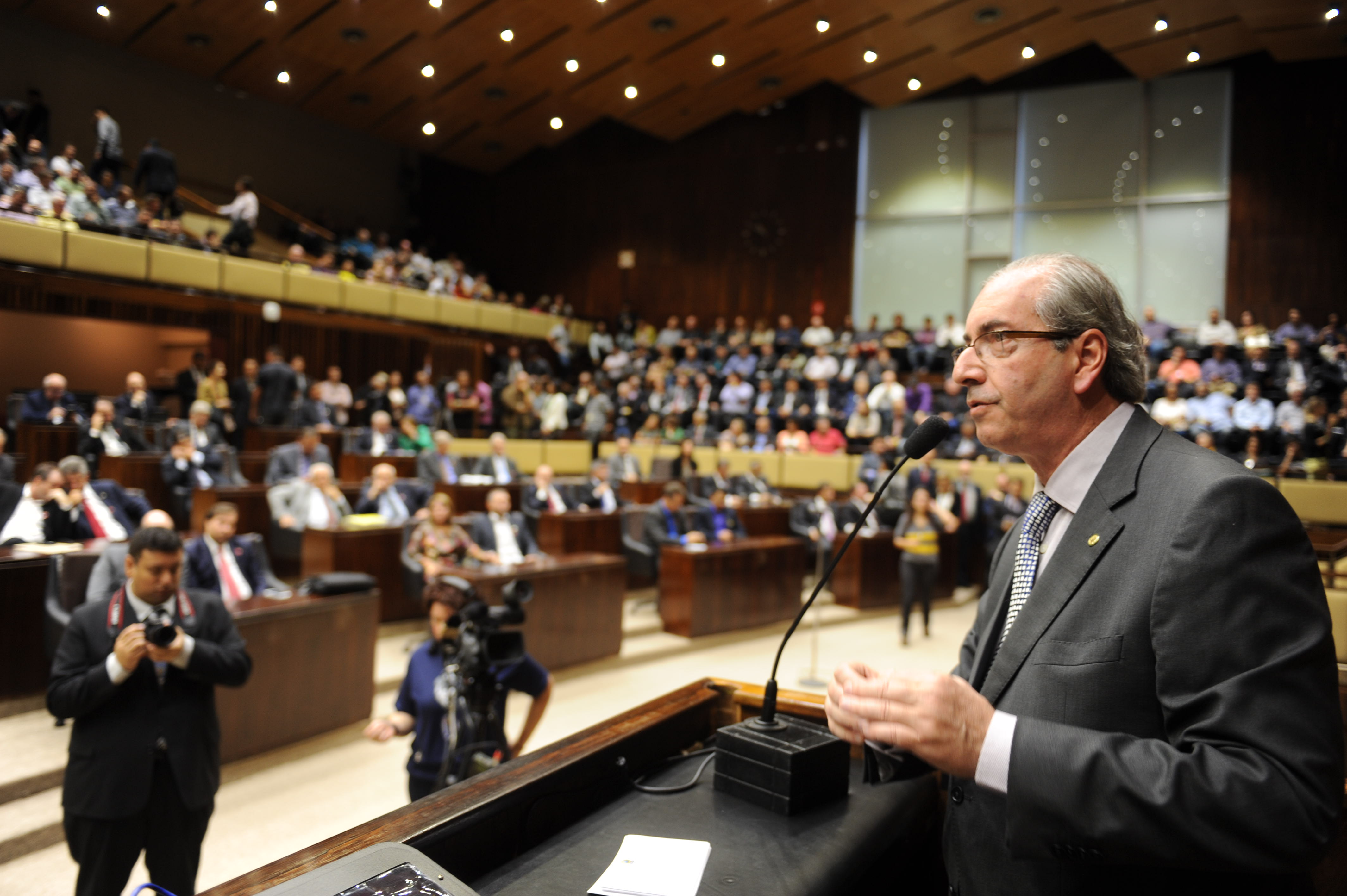 Eduardo Cunha discute reforma política no Fórum dos Grandes Debates do Rio Grande do Sul