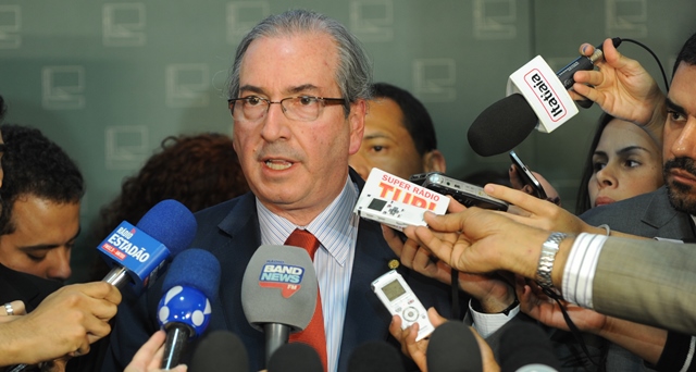 Governo pode aprovar Orçamento com deficit, afirma Cunha