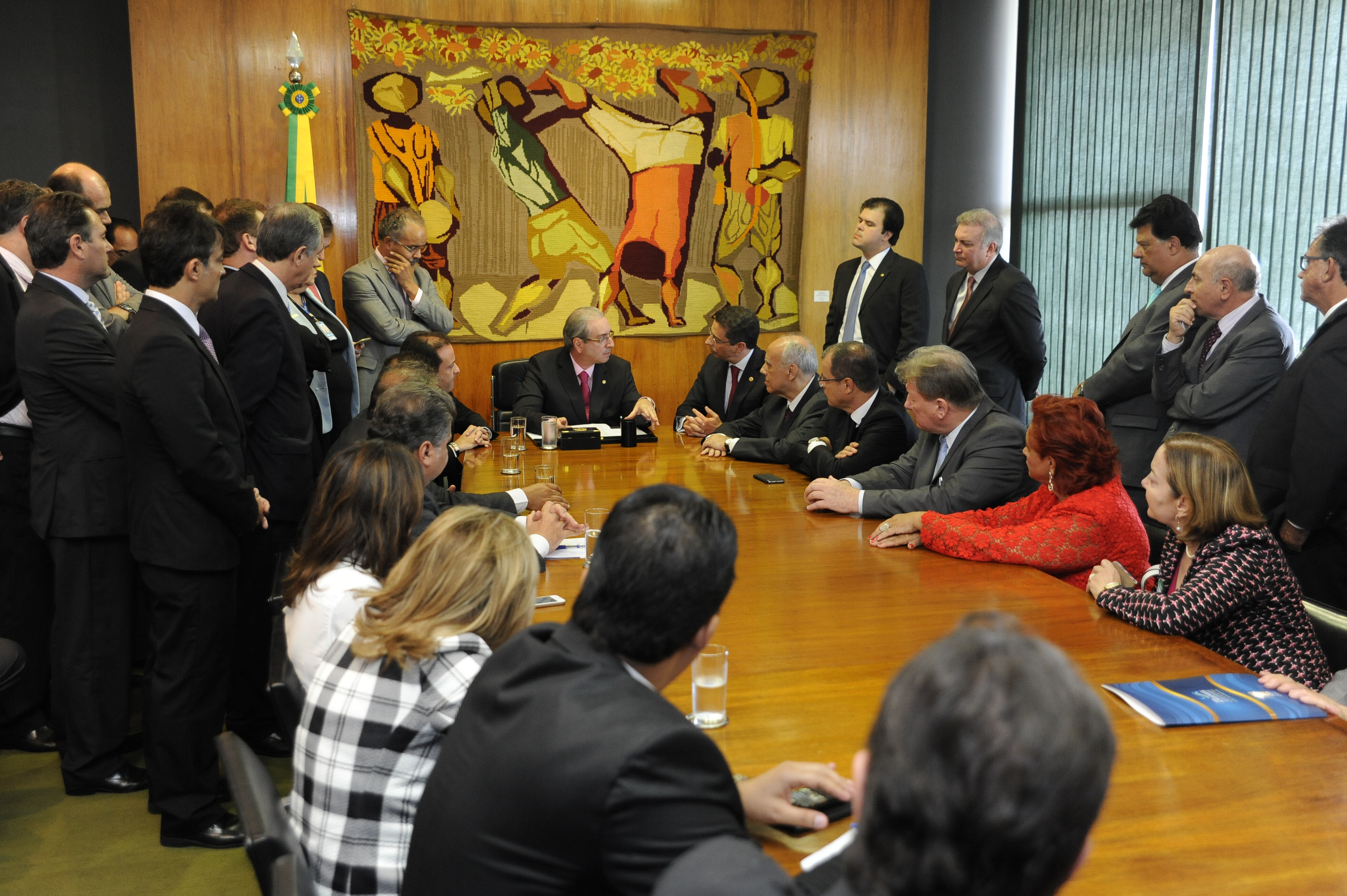 Juristas pedem mais tempo para negociar teto do funcionalismo público